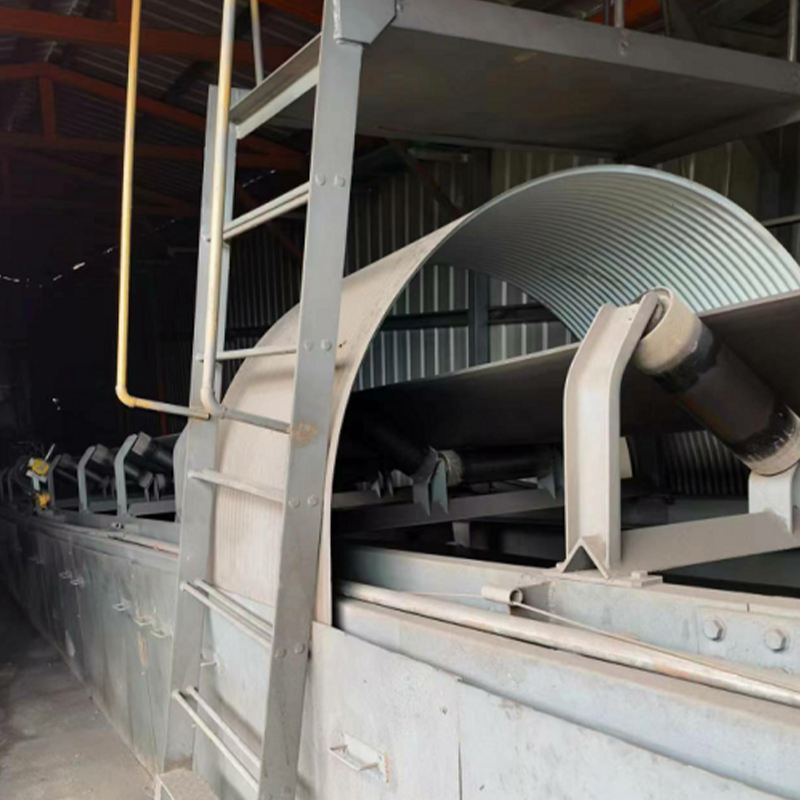 Tali pinggang tertutup